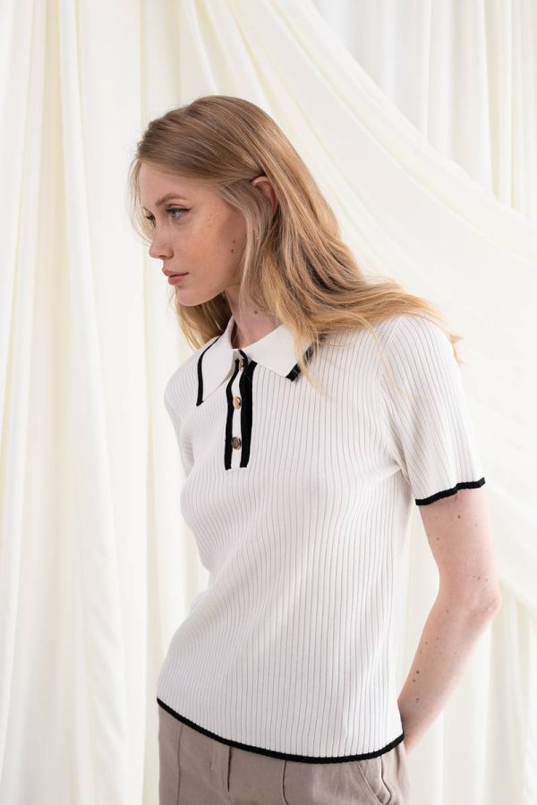 Knitted polo top ecru SUNDRY