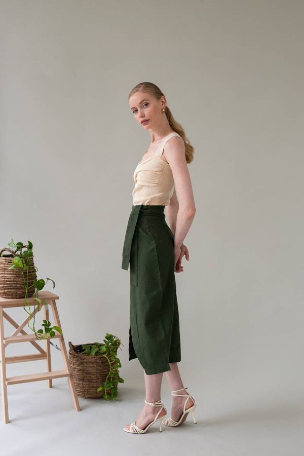 Λινή πράσινη μίντι φούστα κρουαζέ ADA